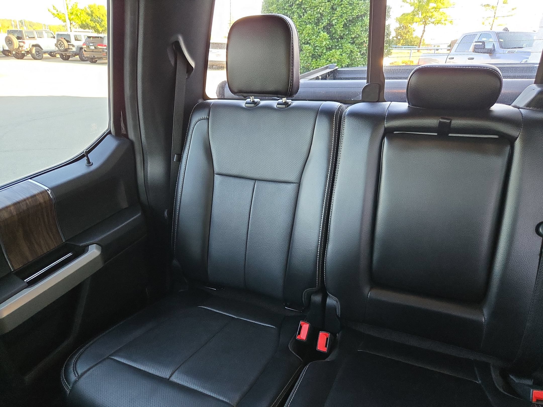 Used 2018 Ford F150 Lariat AWD/4WD image 12