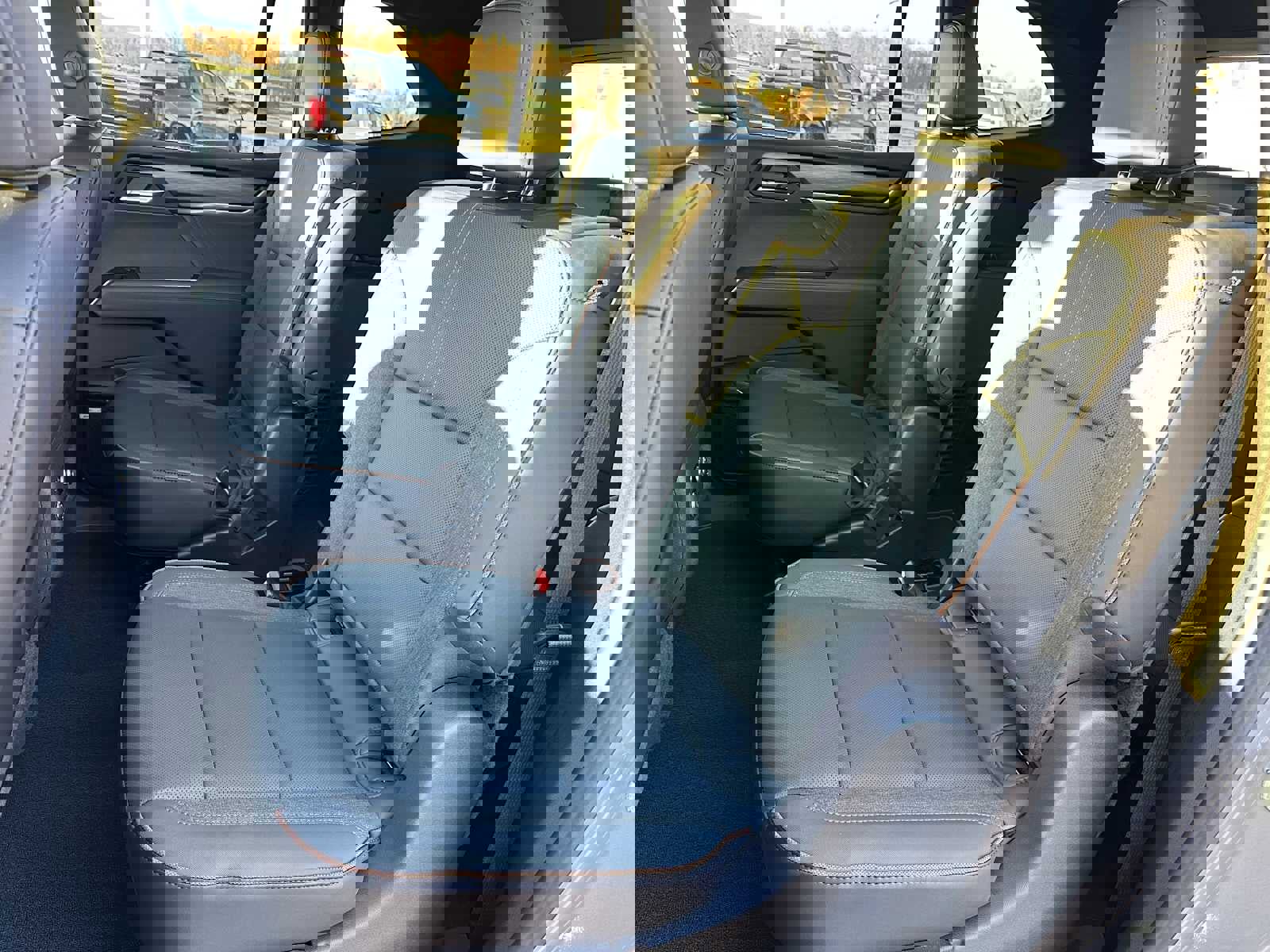 New 2026 GMC Acadia AT4 w/ LPO, Floor Liner Package image 19