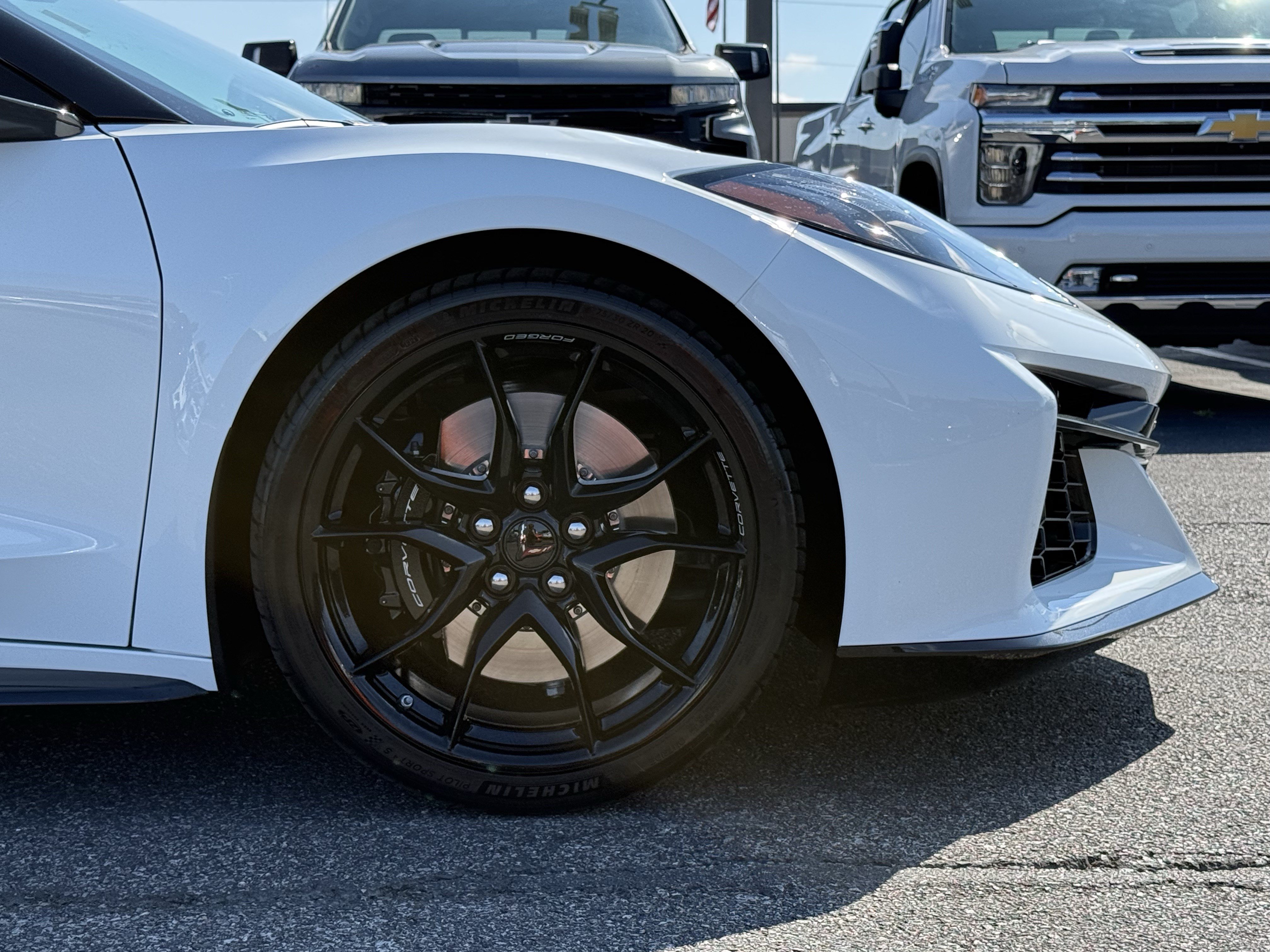 Used 2027 Chevrolet Corvette Grand Sport w/ Z52 Sport Performance Package RWD image 13