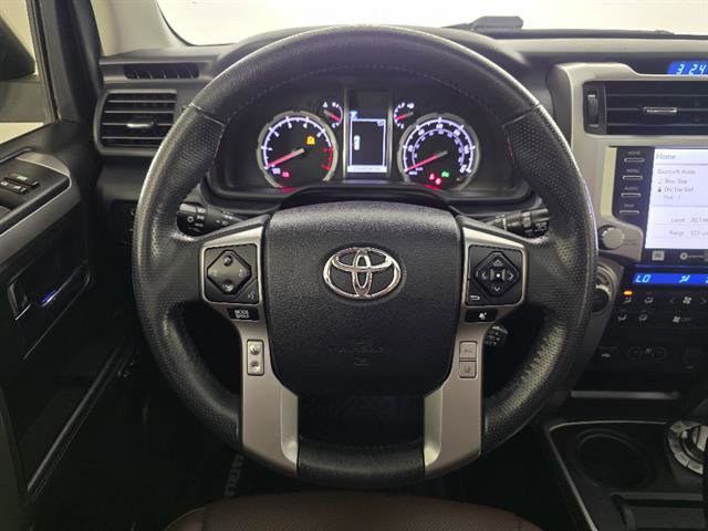 Used 2020 Toyota 4Runner Limited AWD/4WD image 30