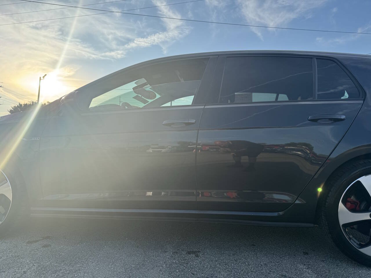 Used 2017 Volkswagen GTI Autobahn FWD image 8