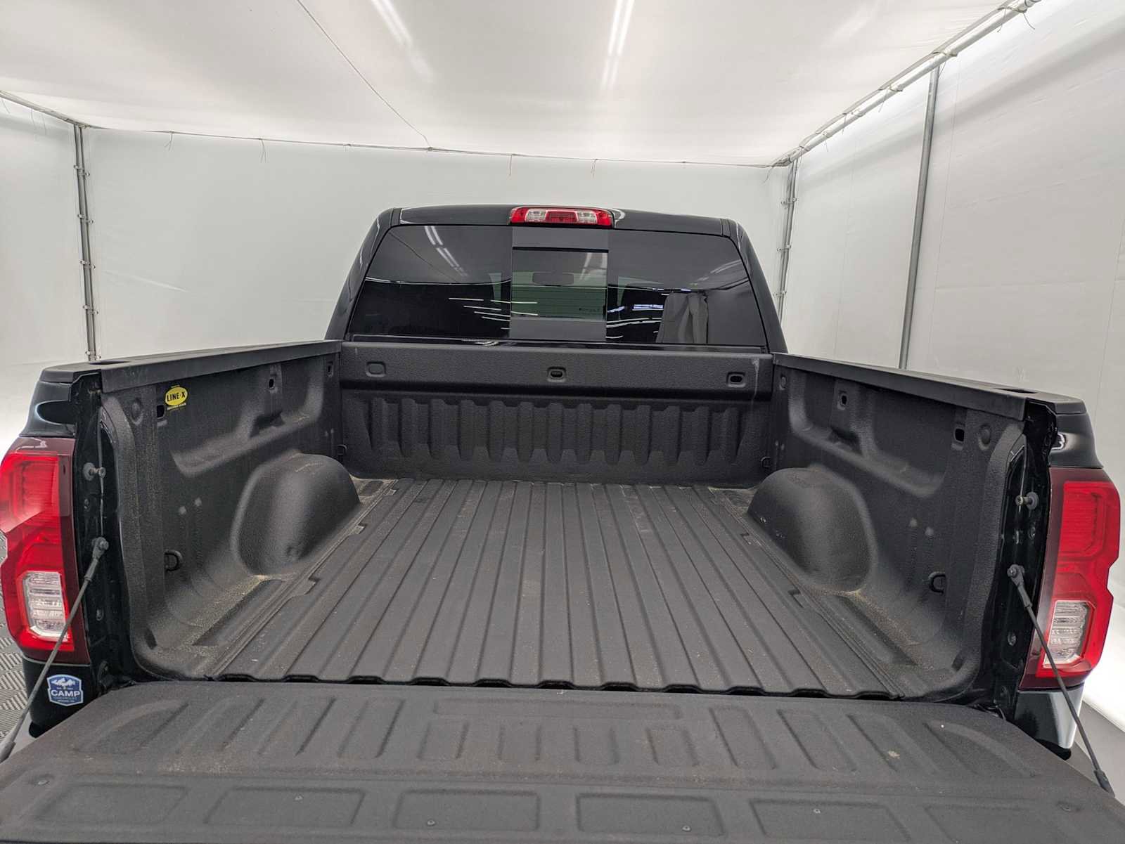 Used 2018 Chevrolet Silverado 1500 LTZ AWD/4WD image 33