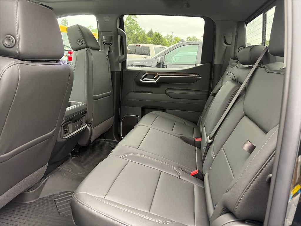 New 2026 Chevrolet Silverado 1500 RST w/ RST All Star Premium Package AWD/4WD image 25