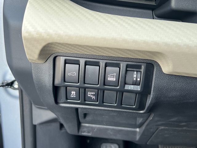 Used 2019 Subaru Ascent Premium image 24