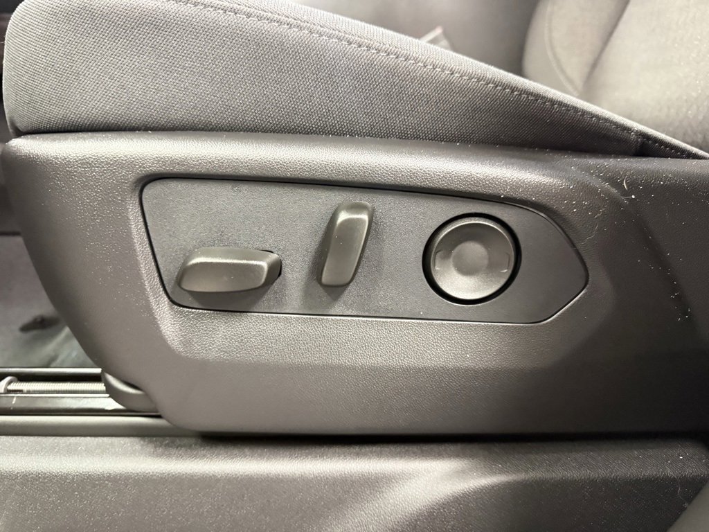 New 2026 Chevrolet Silverado 1500 LT w/ All Star Edition Plus image 23