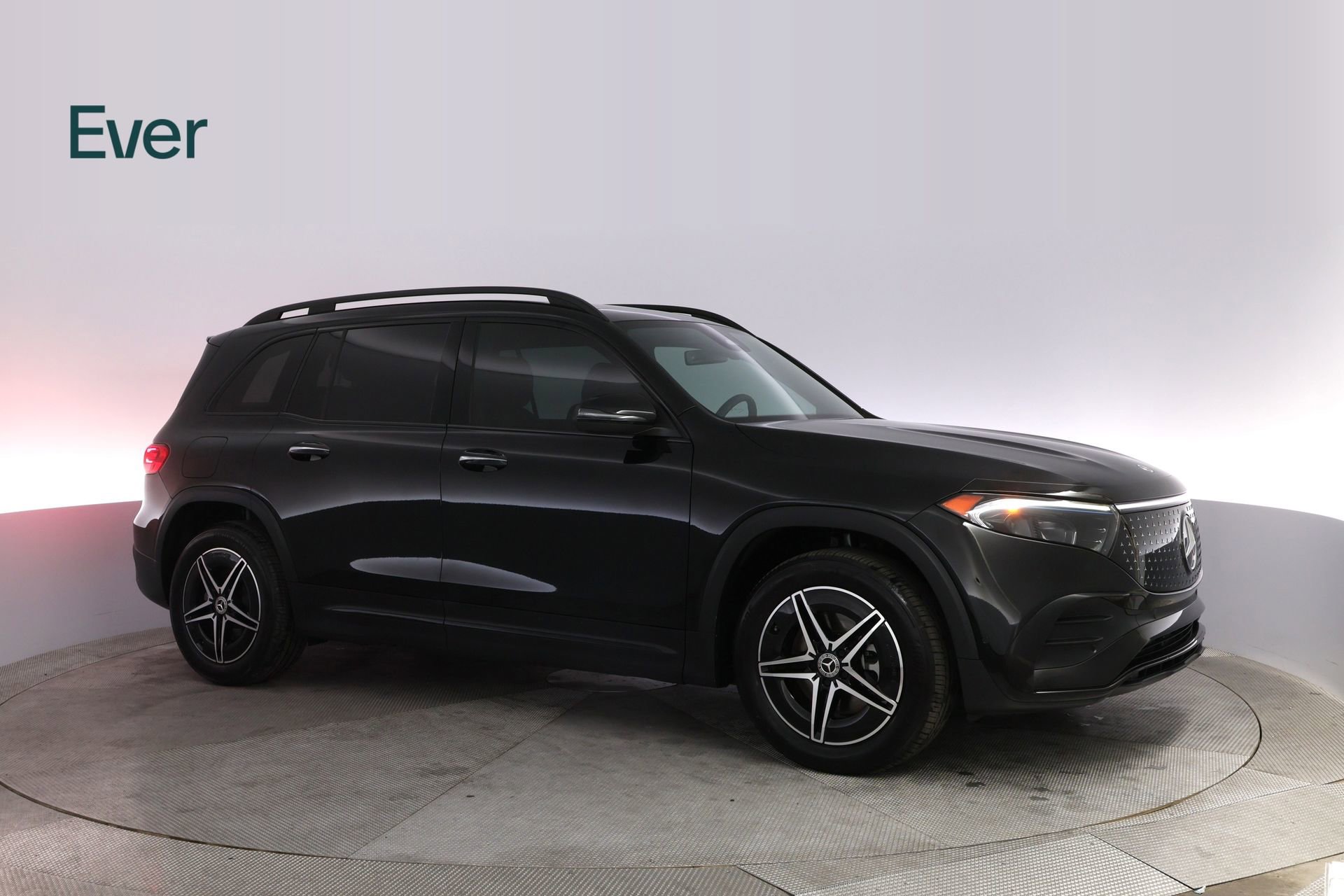 Used 2024 Mercedes-Benz EQB 300 4MATIC image 14