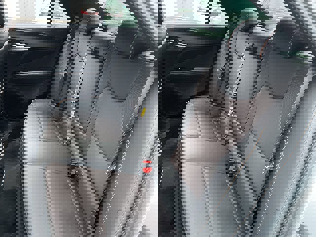 Used 2023 Cadillac CT4 Sport w/ Technology Package image 18