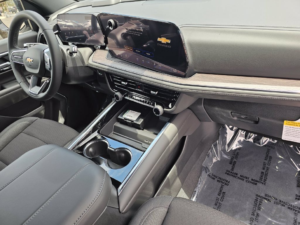 New 2026 Chevrolet Suburban LS w/ LPO, Dark Essentials Package RWD image 9