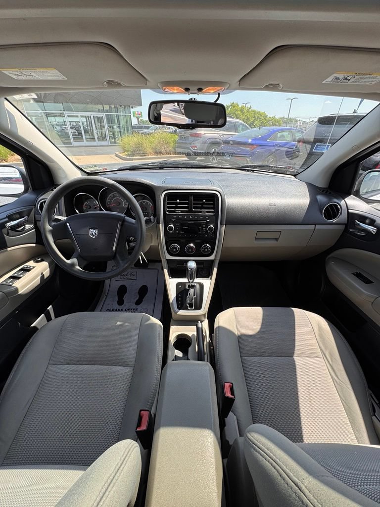 Used 2011 Dodge Caliber Mainstreet FWD image 15