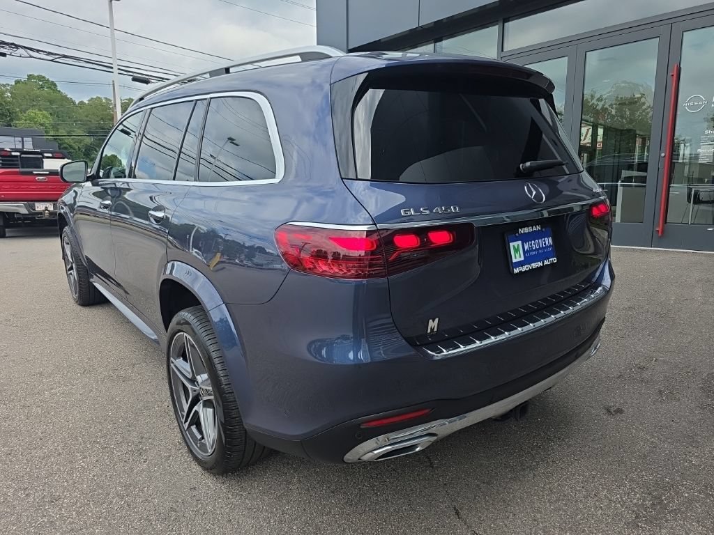 Used 2024 Mercedes-Benz GLS 450 4MATIC image 5