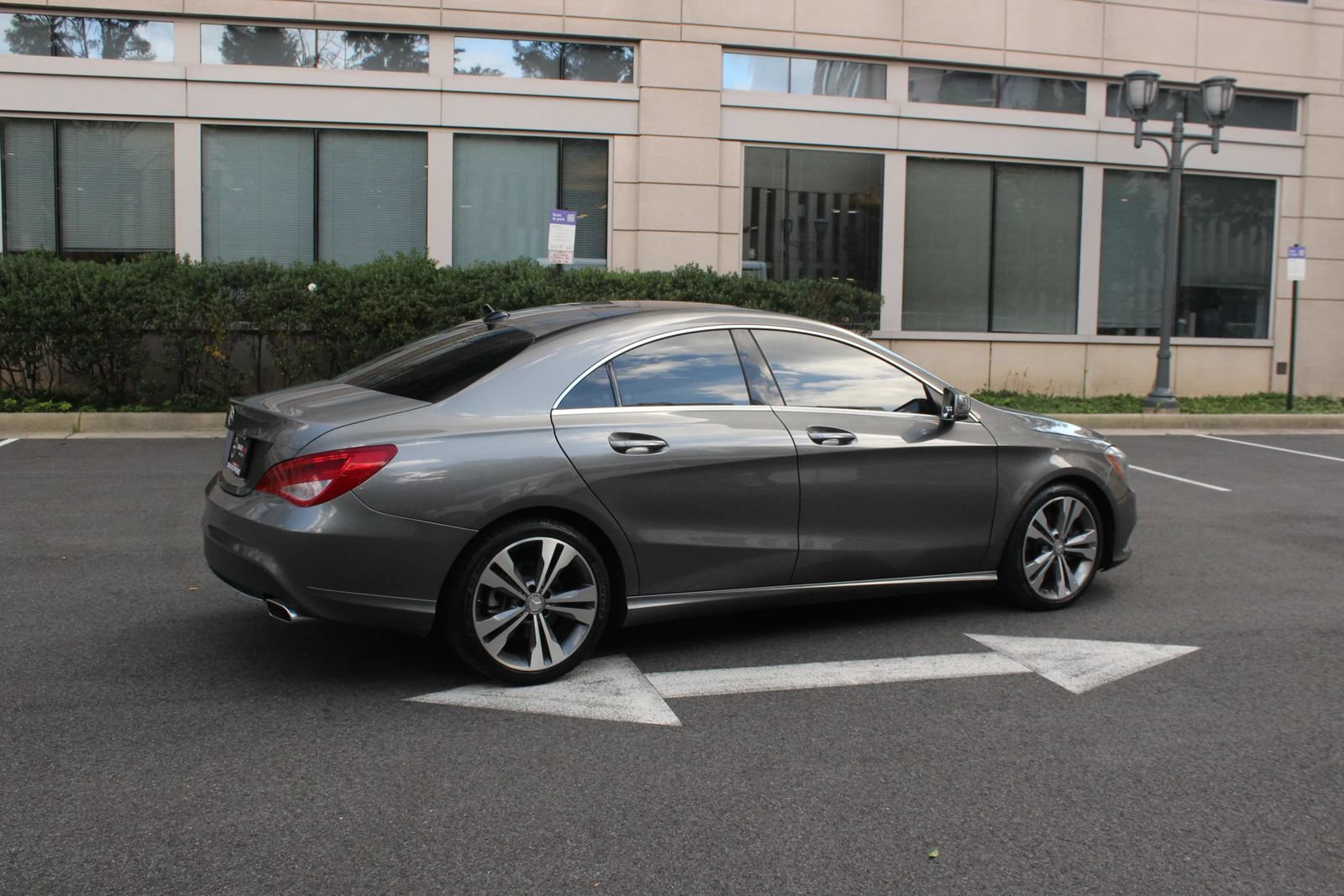 Used 2016 Mercedes-Benz CLA 250 image 7