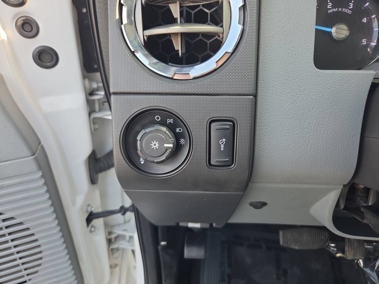 Used 2016 Ford F350 XLT w/ XLT Value Package RWD image 29