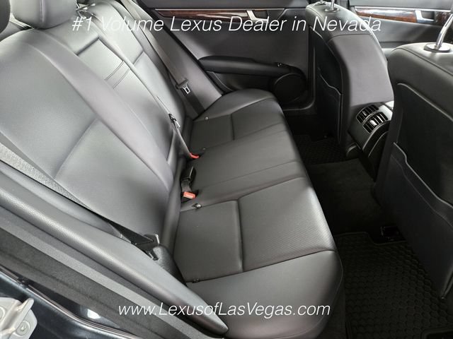 Used 2014 Mercedes-Benz C 300 4MATIC Sedan image 21