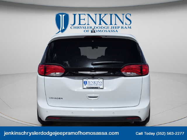 New 2026 Chrysler Voyager LX FWD image 6