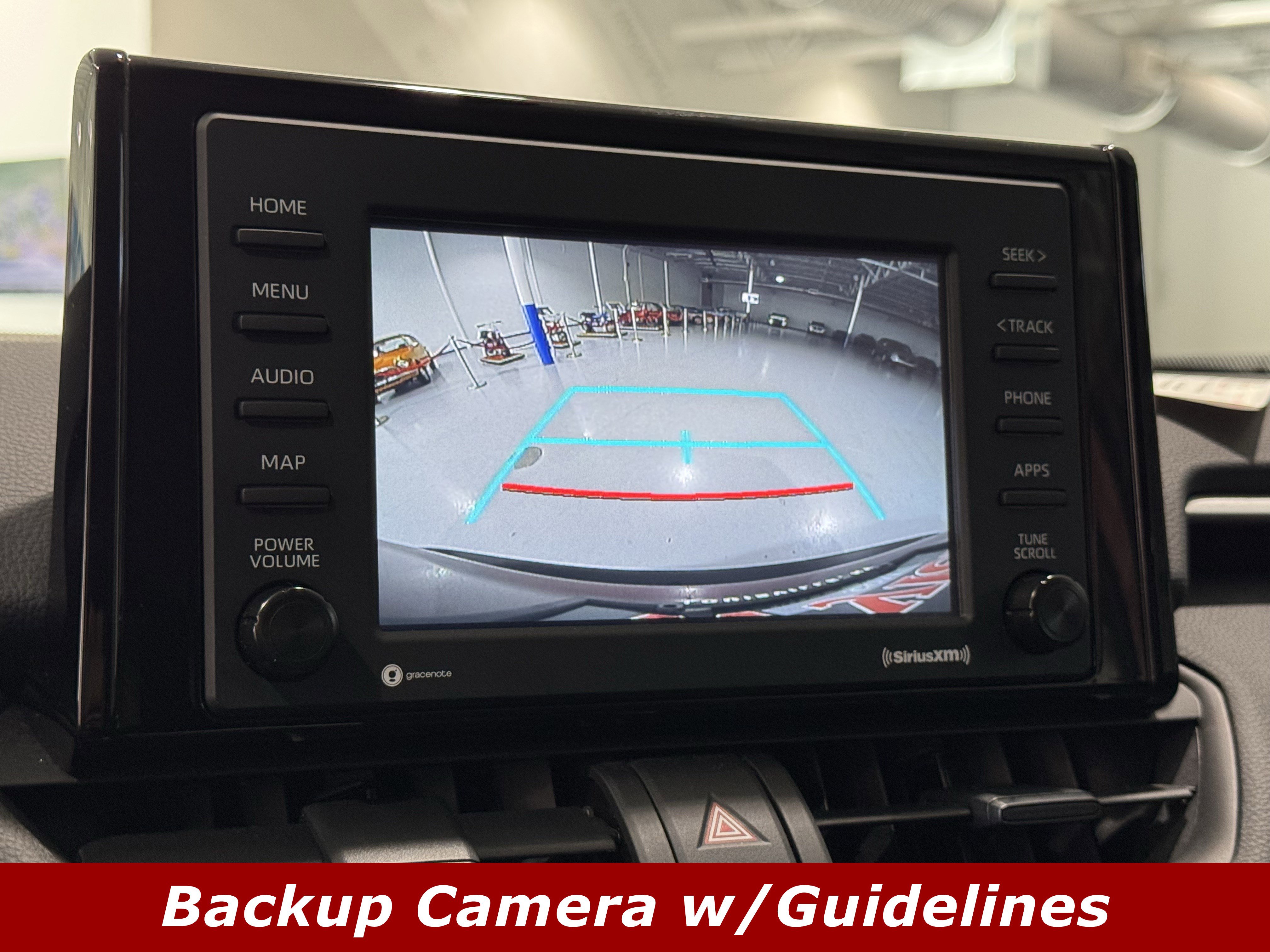 Used 2022 Toyota RAV4 LE image 10