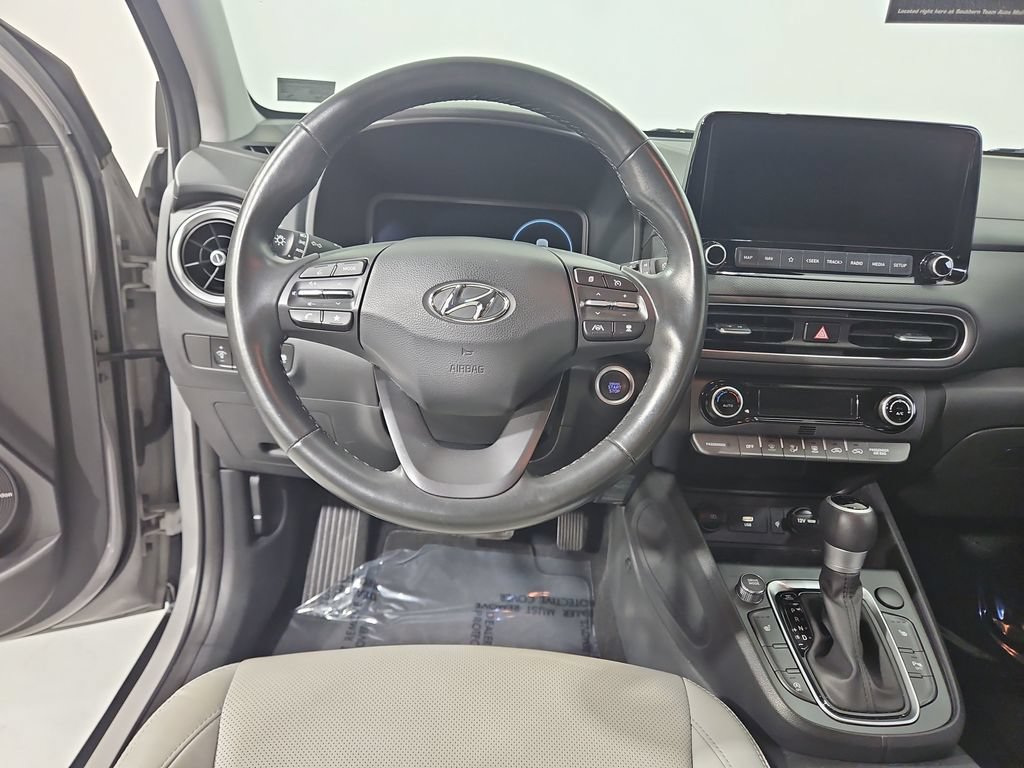 Used 2023 Hyundai Kona Limited w/ Cargo Package FWD image 14