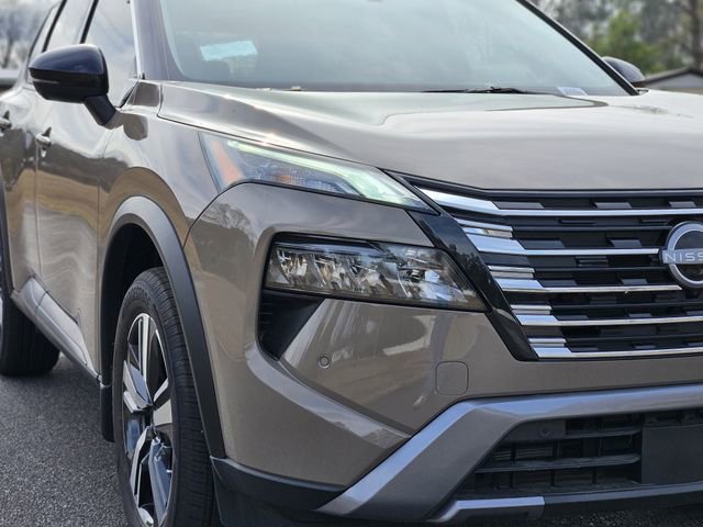 New 2025 Nissan Rogue SL w/ SL Premium Package image 9