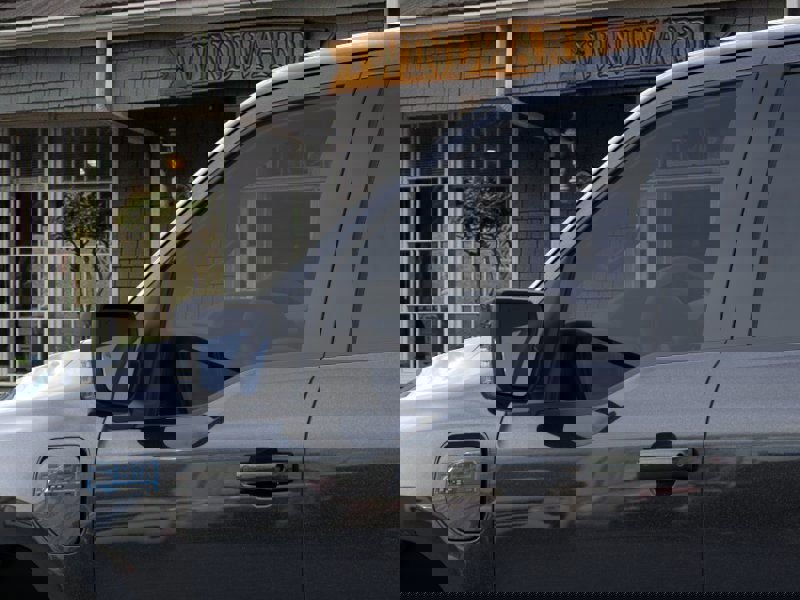 New 2025 Ford F150 Lightning Flash image 20