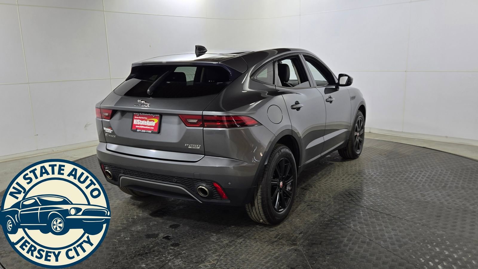 Used 2020 Jaguar E-PACE image 7