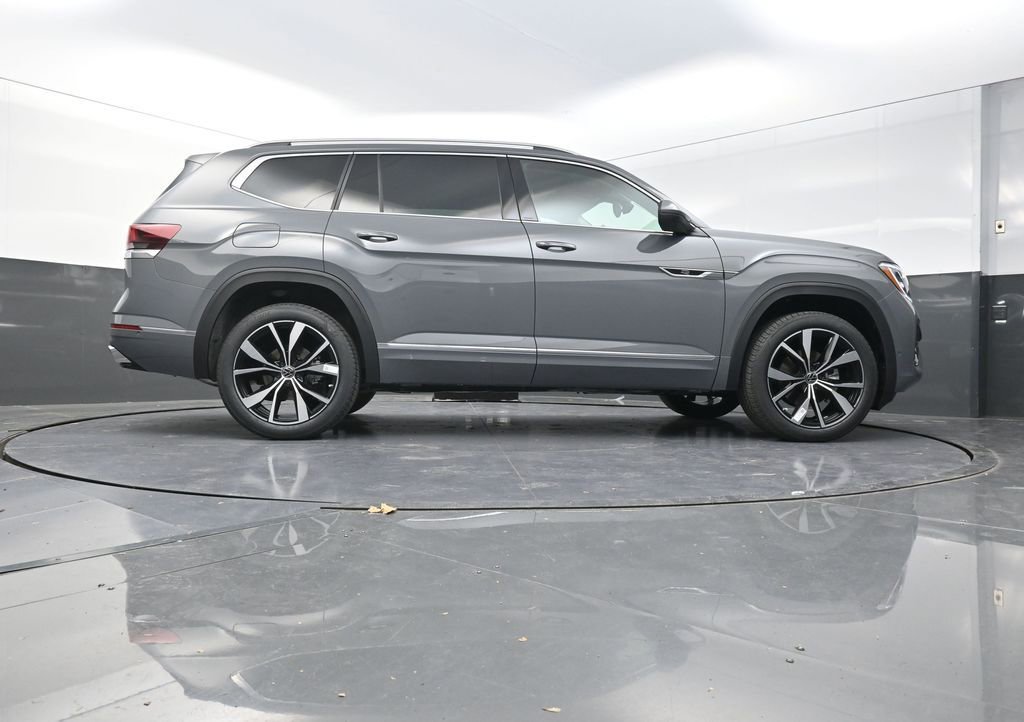 New 2026 Volkswagen Atlas SEL Premium R-Line image 28