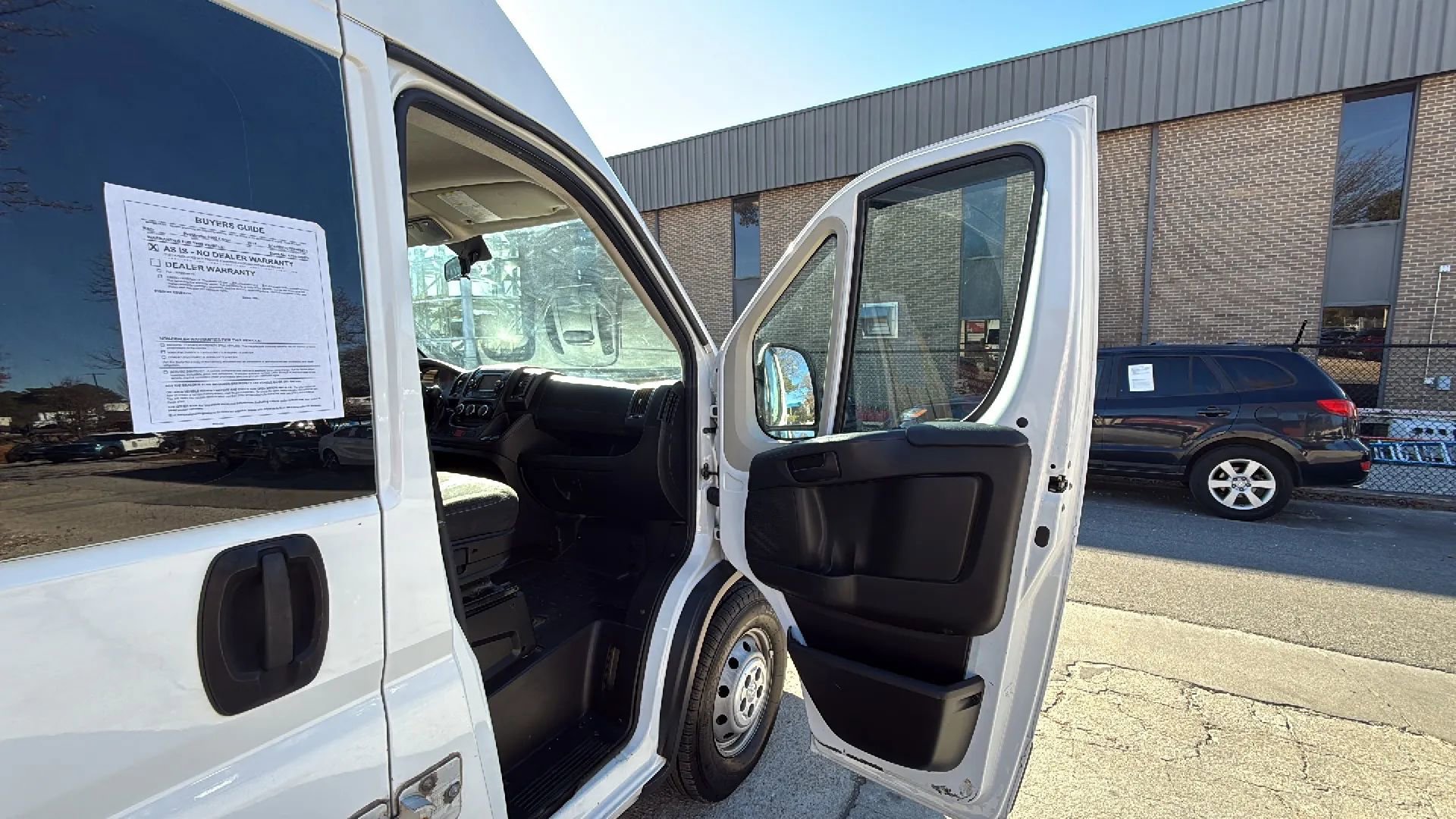 Used 2014 RAM ProMaster 2500 w/ Premium Appearance Group image 32