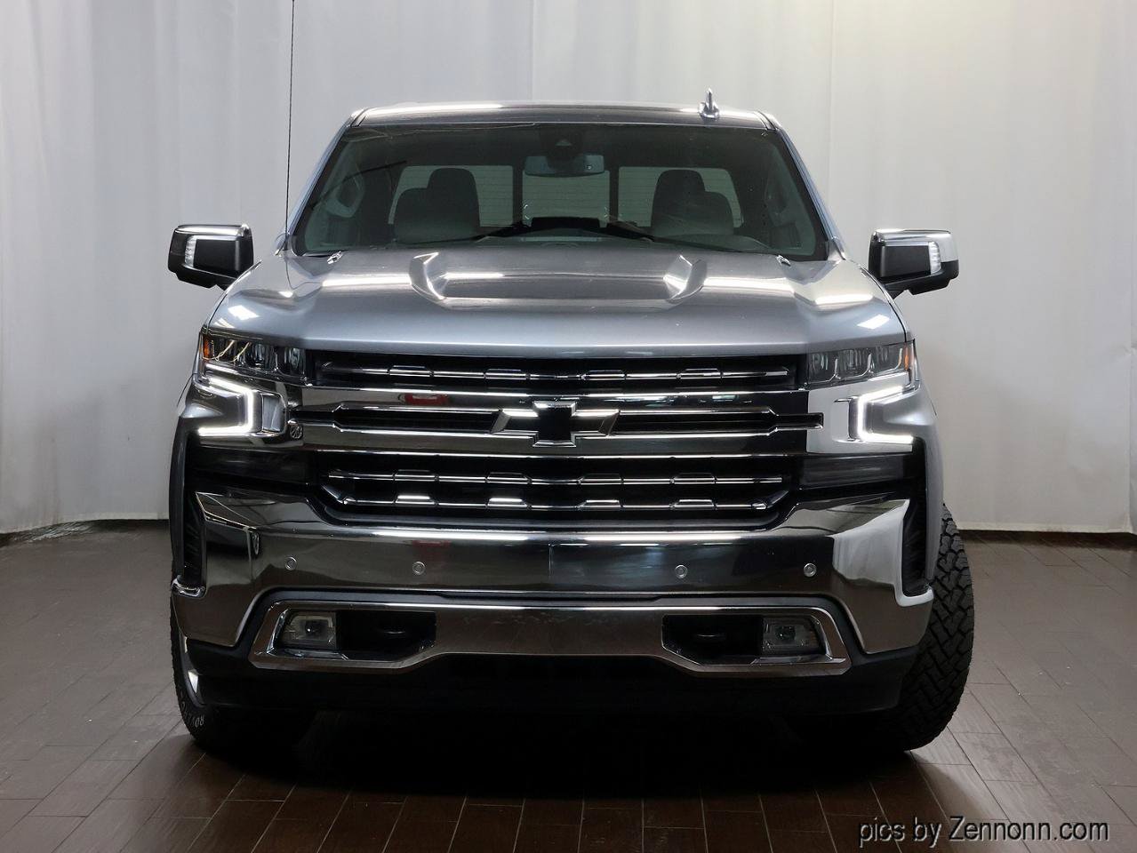 Used 2020 Chevrolet Silverado 1500 LTZ w/ LTZ Convenience Package AWD/4WD image 5