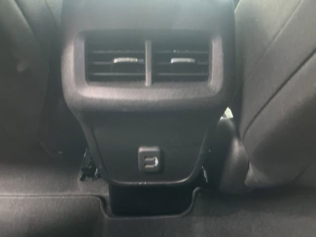 Used 2022 Chevrolet Equinox LS w/ LS Convenience Package image 15