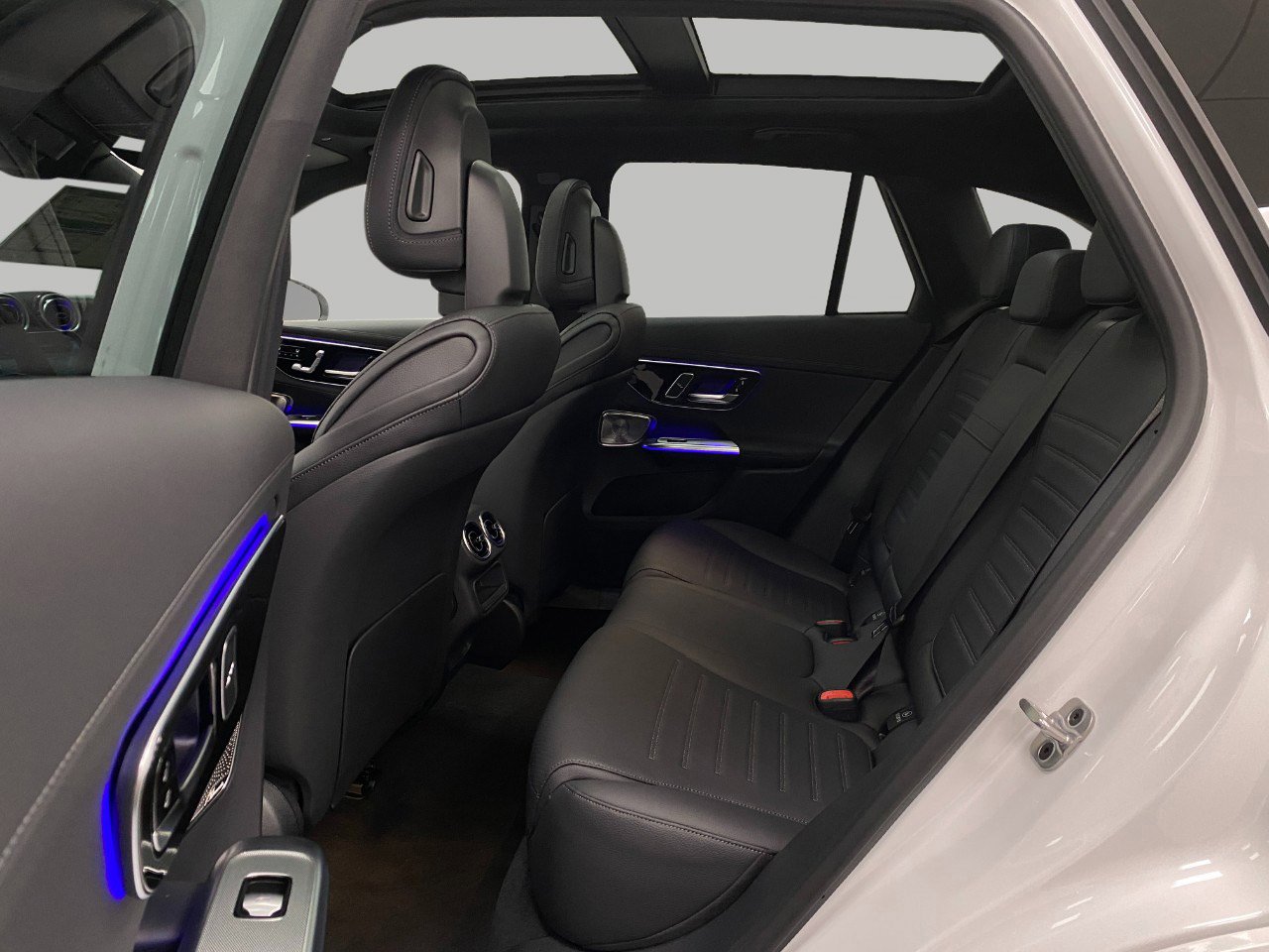 New 2026 Mercedes-Benz GLC 300 4MATIC image 29