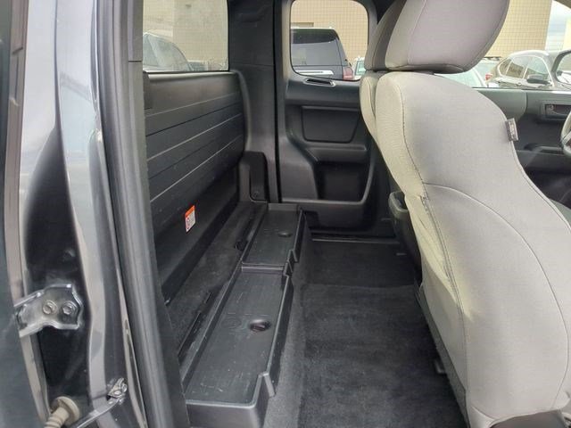 Certified 2021 Toyota Tacoma SR image 29