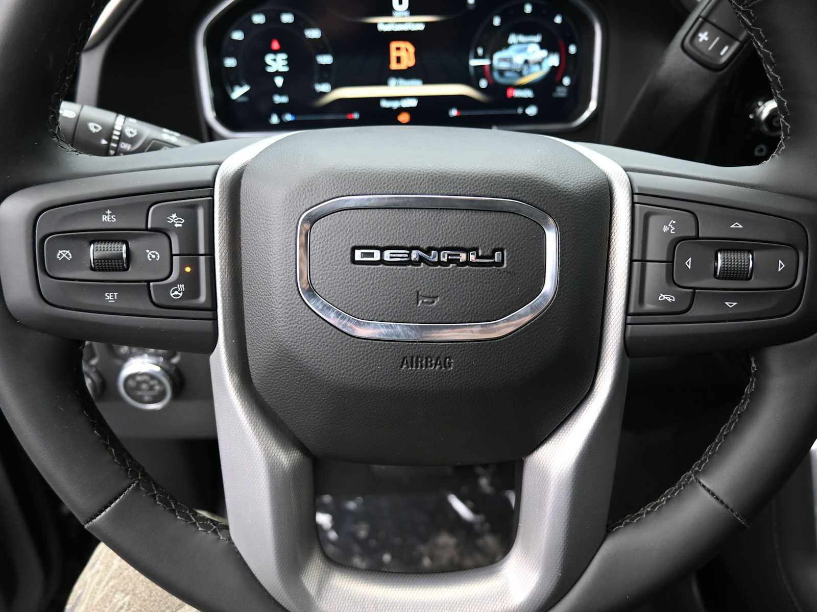 New 2026 GMC Sierra 2500 Denali w/ Denali Reserve Package image 6