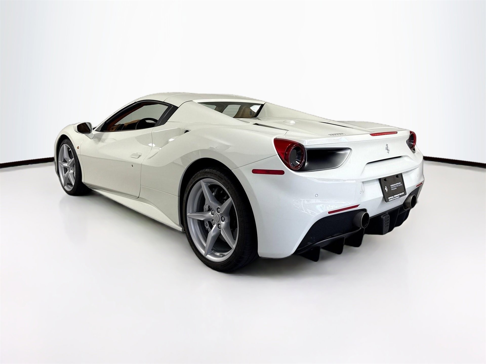 Certified 2018 Ferrari 488 Spider image 5