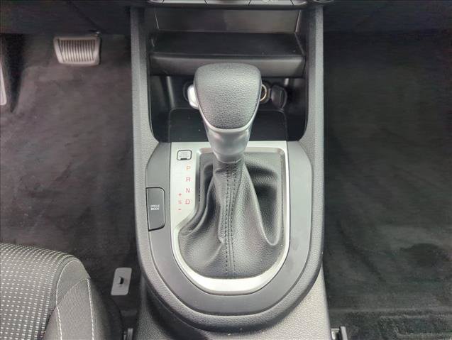 Used 2020 Kia Forte LXS FWD image 13