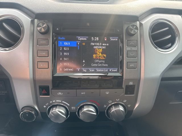 Used 2019 Toyota Tundra SR5 w/ Convenience Package image 10