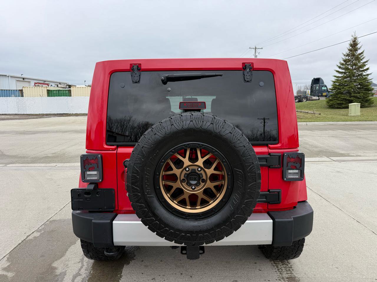 Used 2014 Jeep Wrangler Unlimited Sahara w/ Dual Top Group image 6