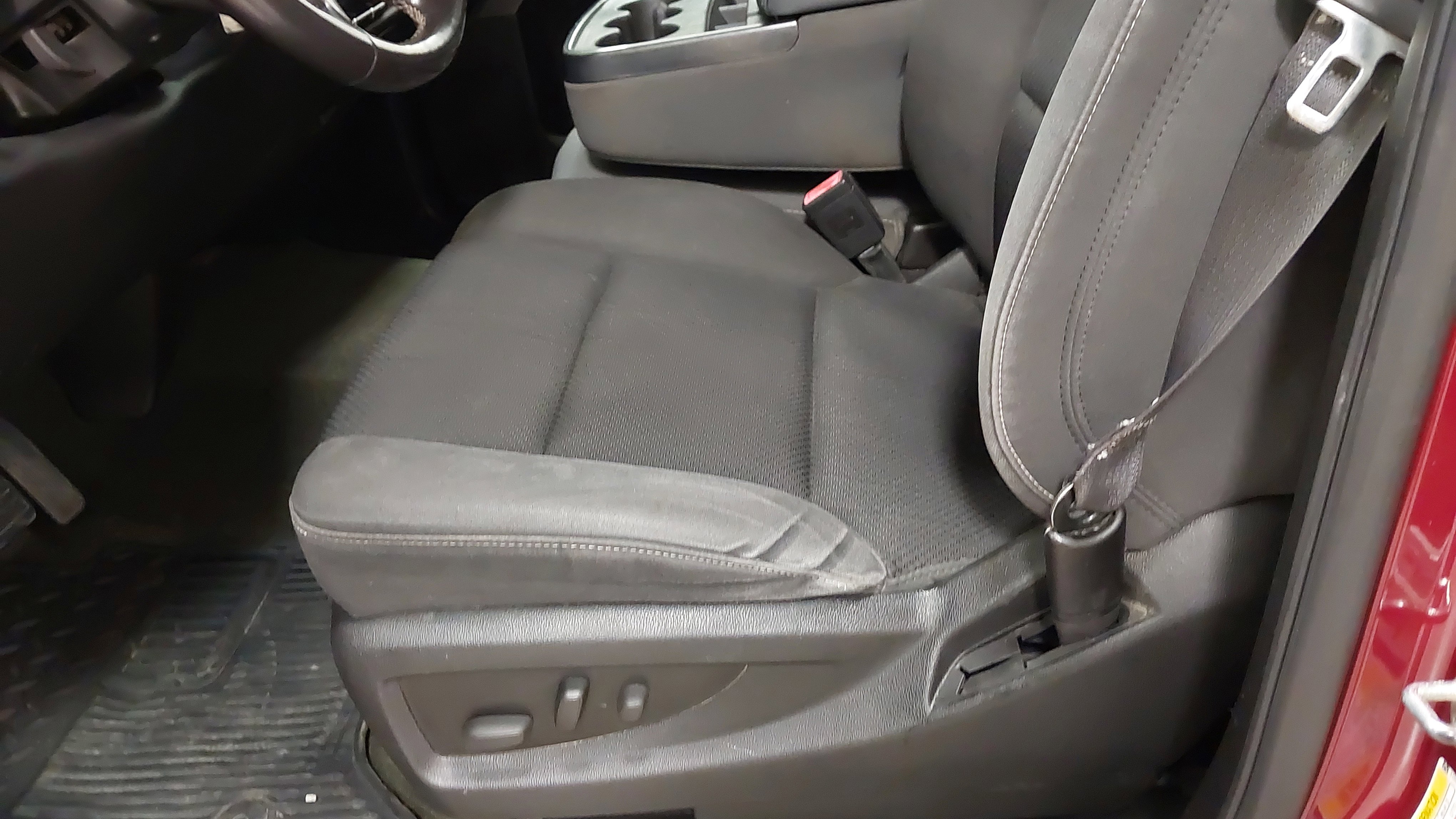 Used 2018 Chevrolet Silverado 1500 LT w/ All Star Edition image 22