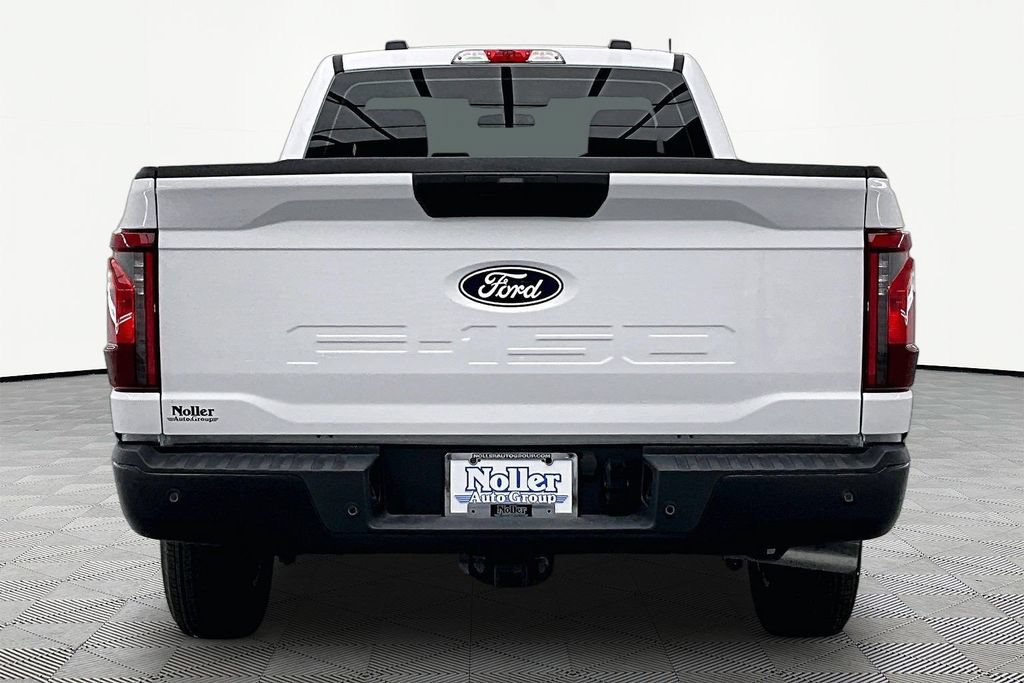 Used 2025 Ford F150 XL RWD image 4