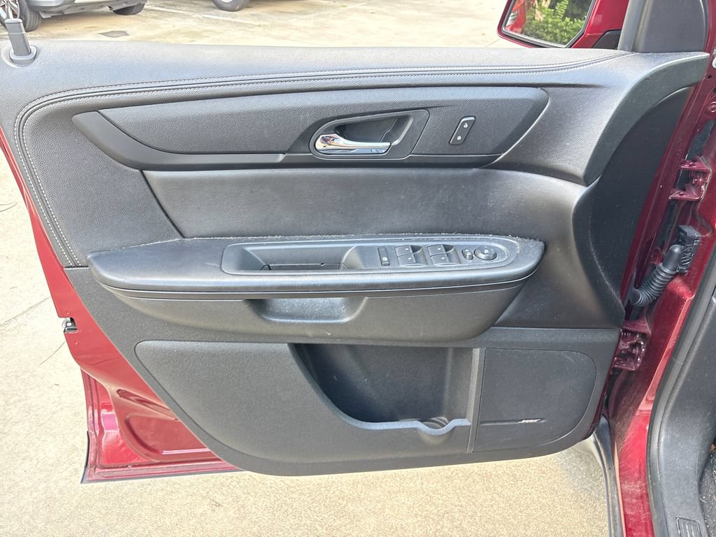 Used 2015 Chevrolet Traverse LT FWD image 15