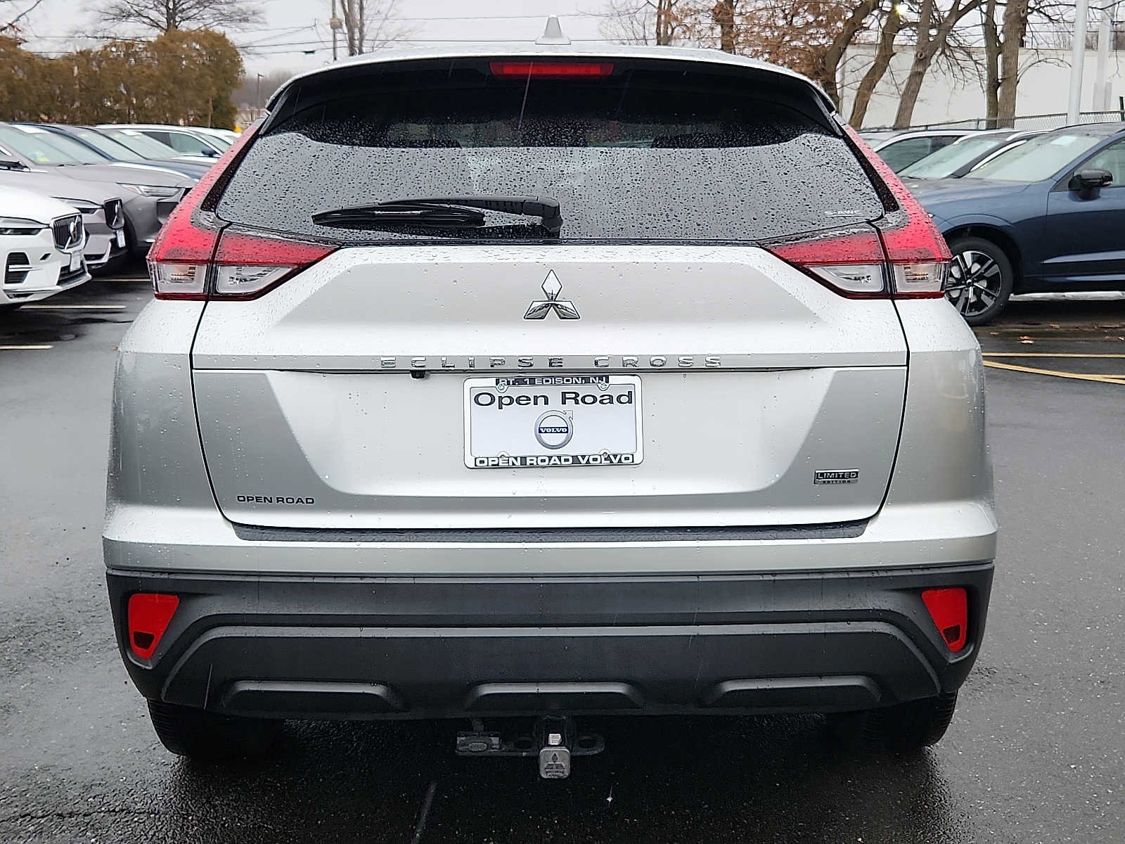 Used 2023 Mitsubishi Eclipse Cross LE image 5