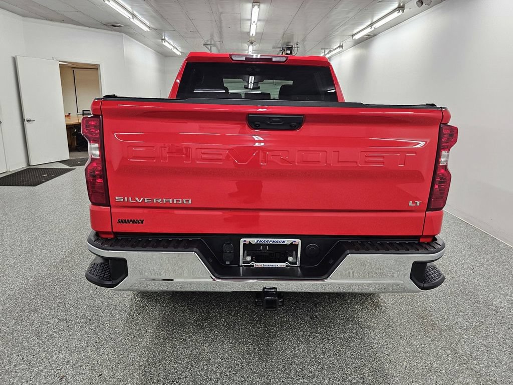 Used 2025 Chevrolet Silverado 1500 LT AWD/4WD image 5