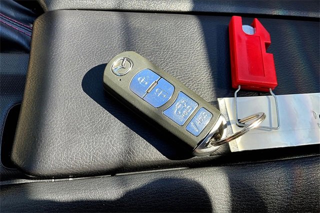 Used 2019 MAZDA MX-5 Miata RF Grand Touring image 28