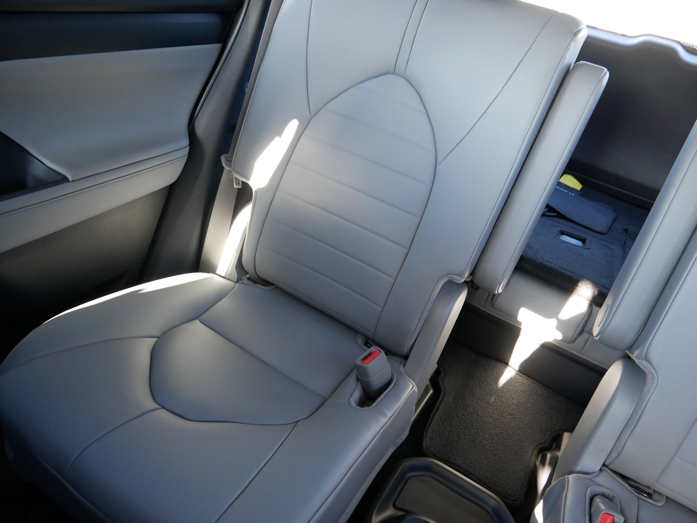 Certified 2026 Toyota Highlander XLE image 12