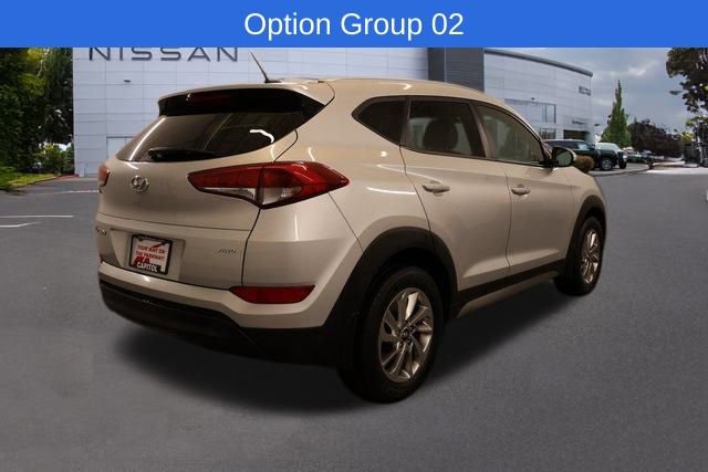 Used 2017 Hyundai Tucson SE image 2