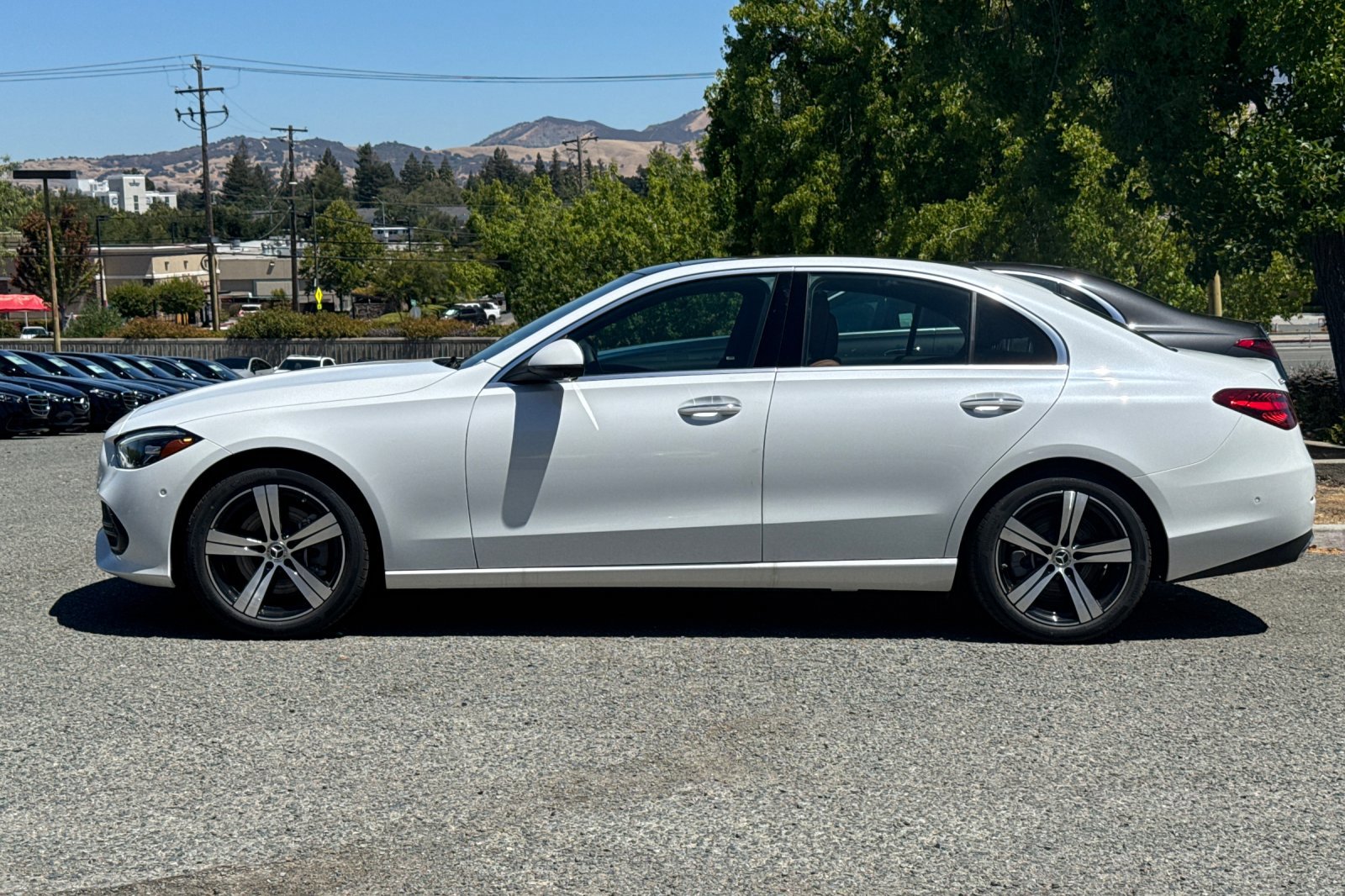 New 2025 Mercedes-Benz C 300 Sedan image 2