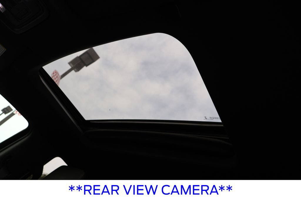 Used 2021 GMC Sierra 1500 AT4 w/ AT4 Premium Package AWD/4WD image 8