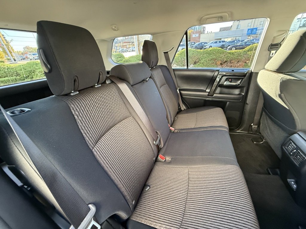 Used 2024 Toyota 4Runner TRD Off-Road image 34