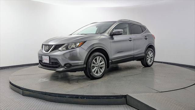 Used 2019 Nissan Rogue Sport SV FWD image 2