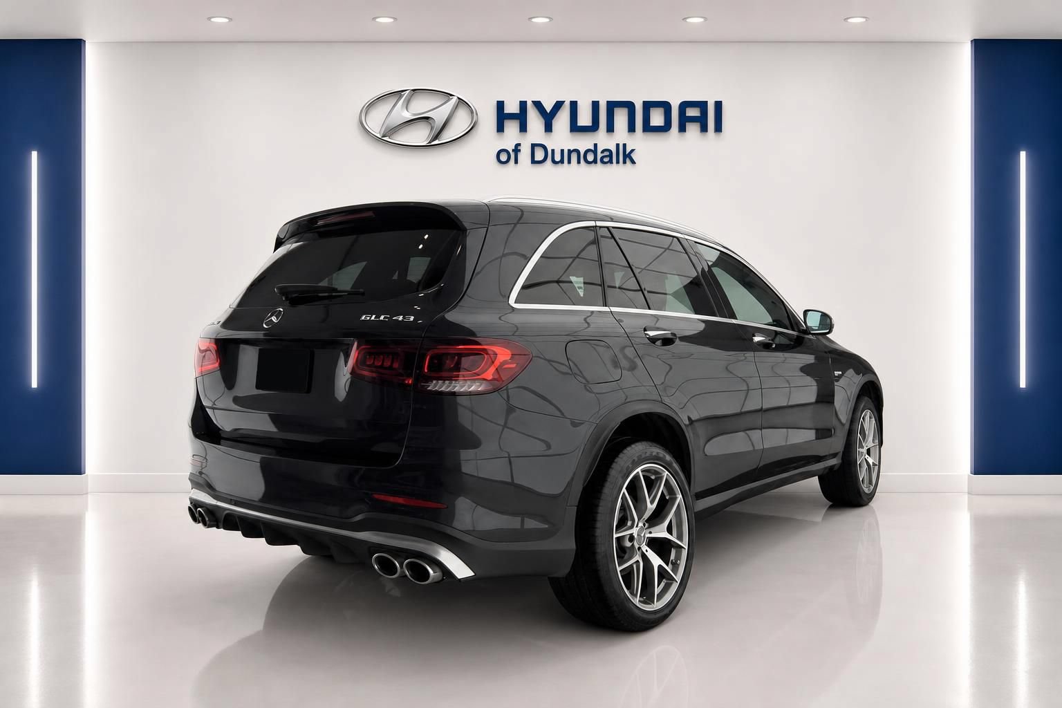 Used 2020 Mercedes-Benz GLC 43 AMG 4MATIC image 3