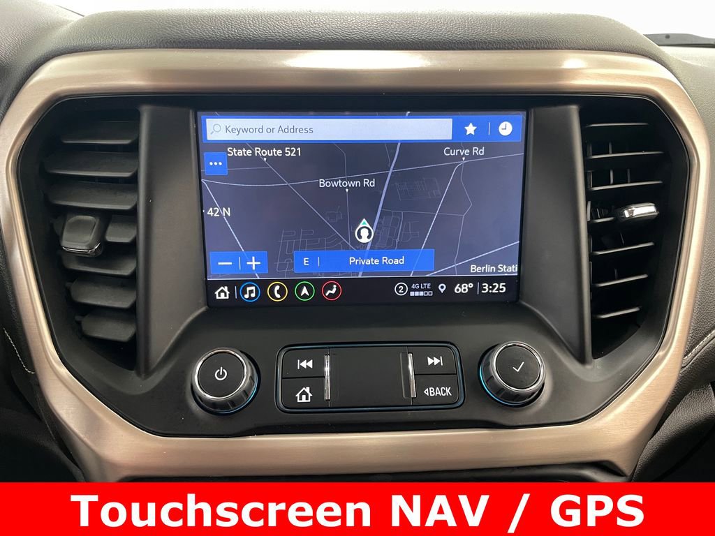 Certified 2023 GMC Acadia Denali w/ Denali Ultimate Package AWD/4WD image 3