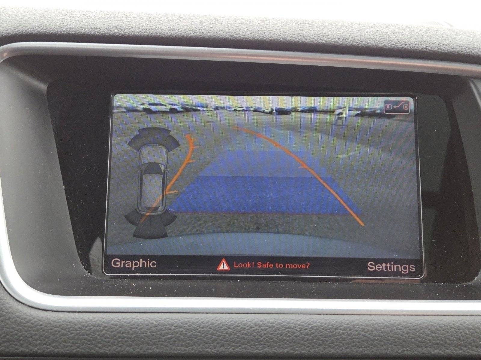 Used 2016 Audi SQ5 Premium Plus w/ Technology Package image 27