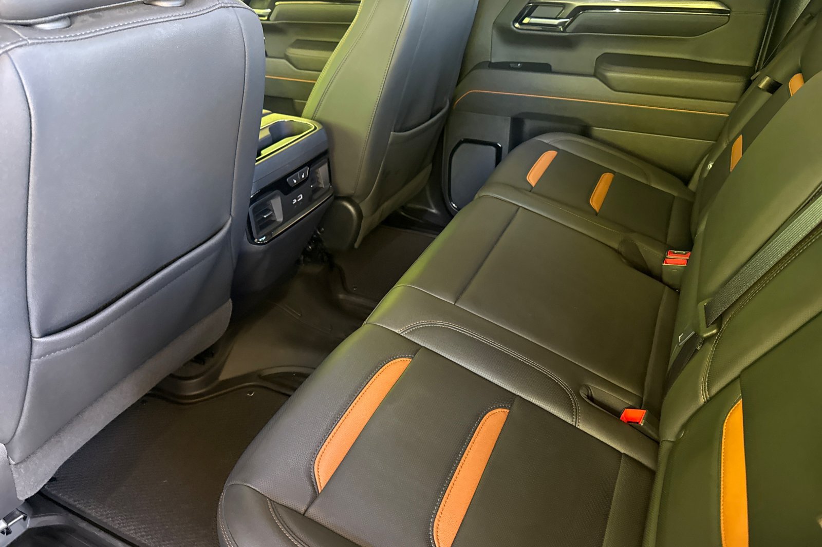 Used 2026 GMC Sierra 1500 AT4 AWD/4WD image 14